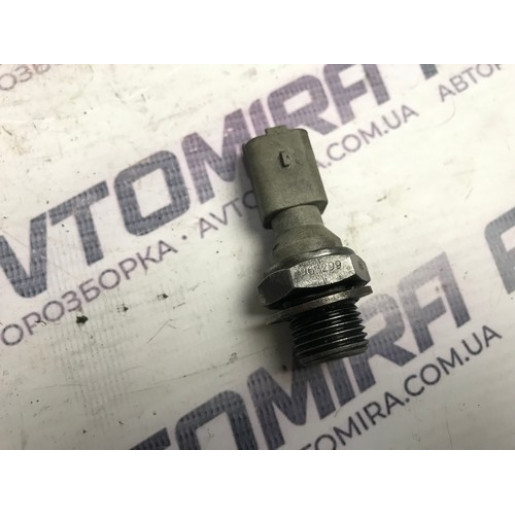 Датчик тиску масла Ford Focus 3 1.6TDCI 2011-2017 1145966